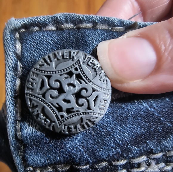 Silver Jeans Suki Surplus, w30, L32 - Picture 14 of 15